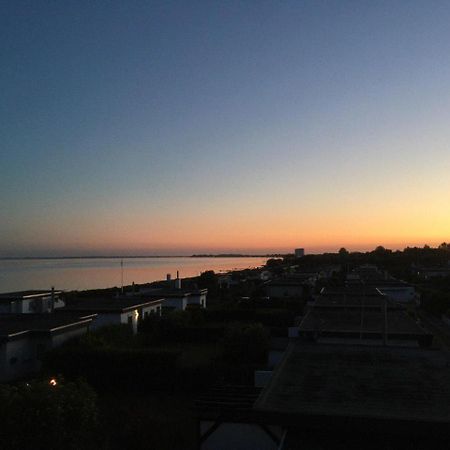 Traumhaftes Strand-Apartment mit Meerblick Staberdorf Exterior foto